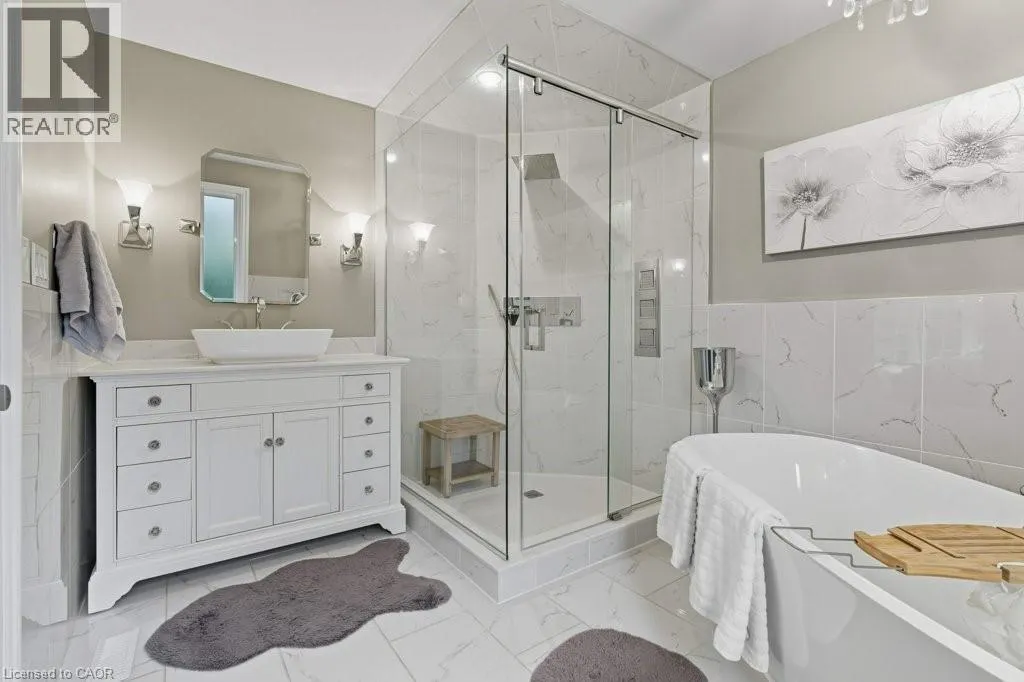 31 ACREDALE Drive