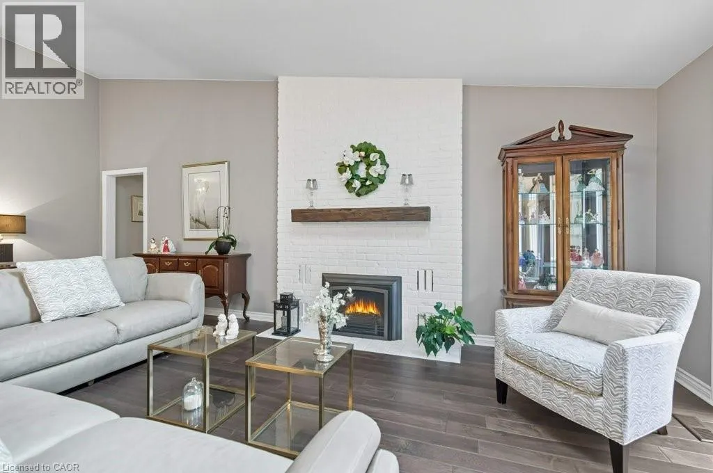 31 ACREDALE Drive