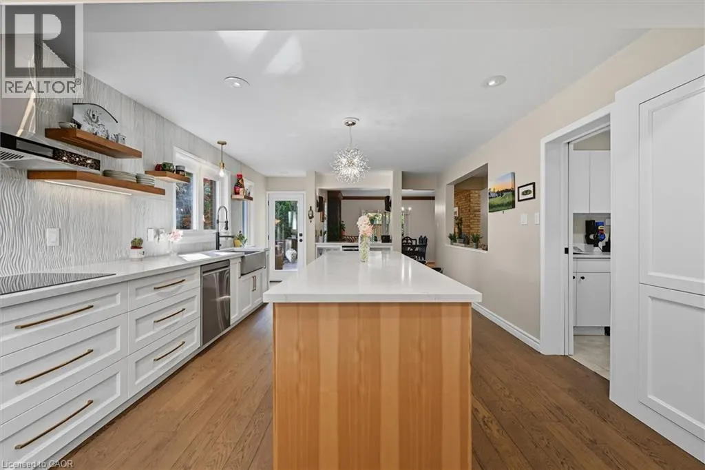 275 GREENBRIAR Road
