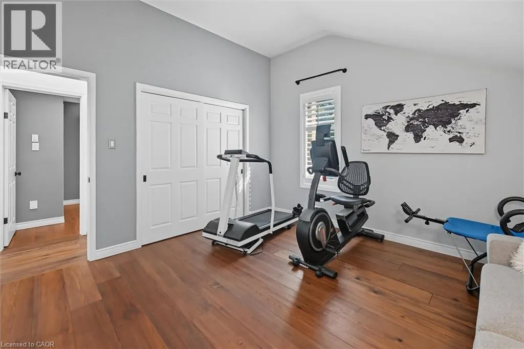 275 GREENBRIAR Road