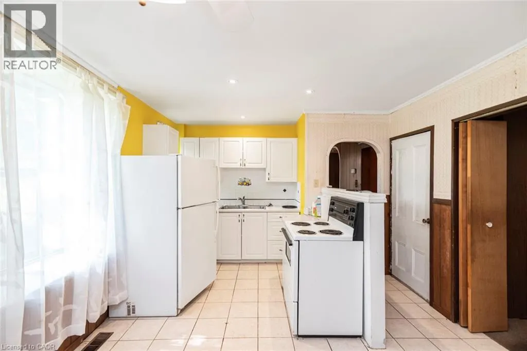 351 PROGRESTON Road