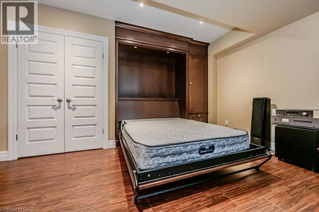 435 WINCHESTER Drive Unit# 14, #14