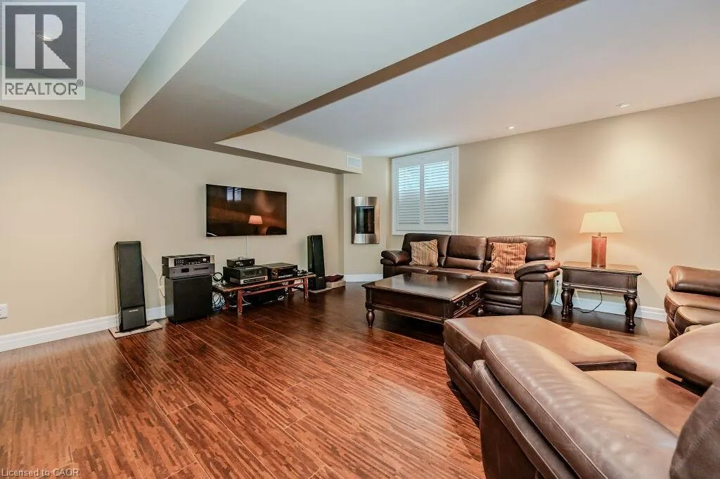 435 WINCHESTER Drive Unit# 14, #14