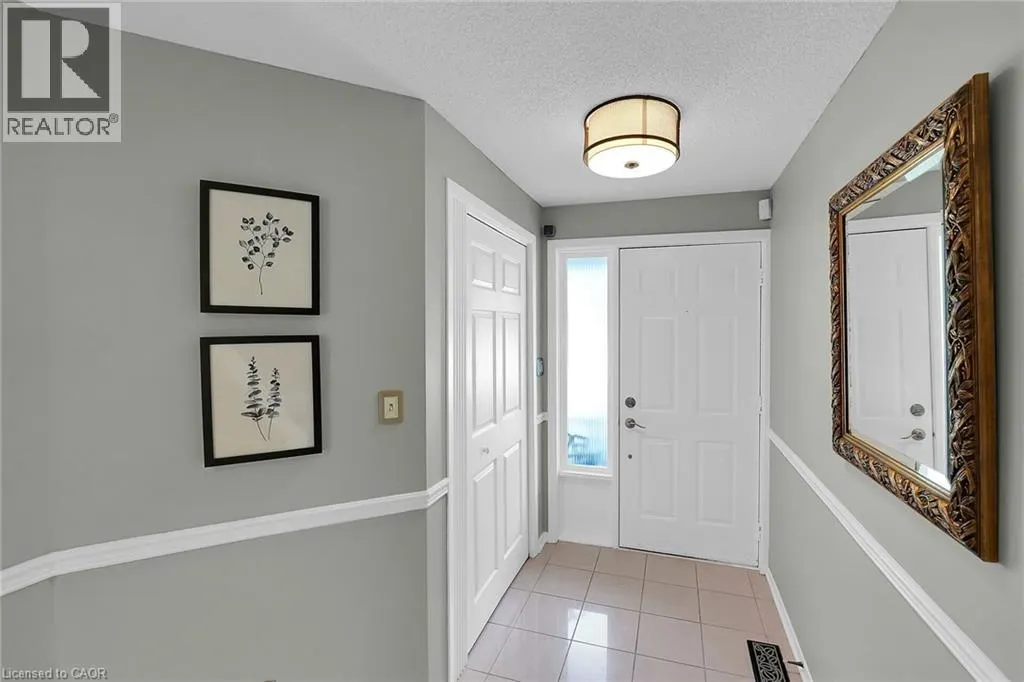 177 MAIN Street W Unit# 8, #8