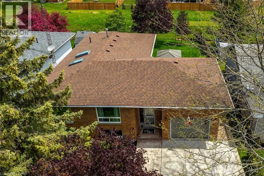 47 MARLEY Crescent