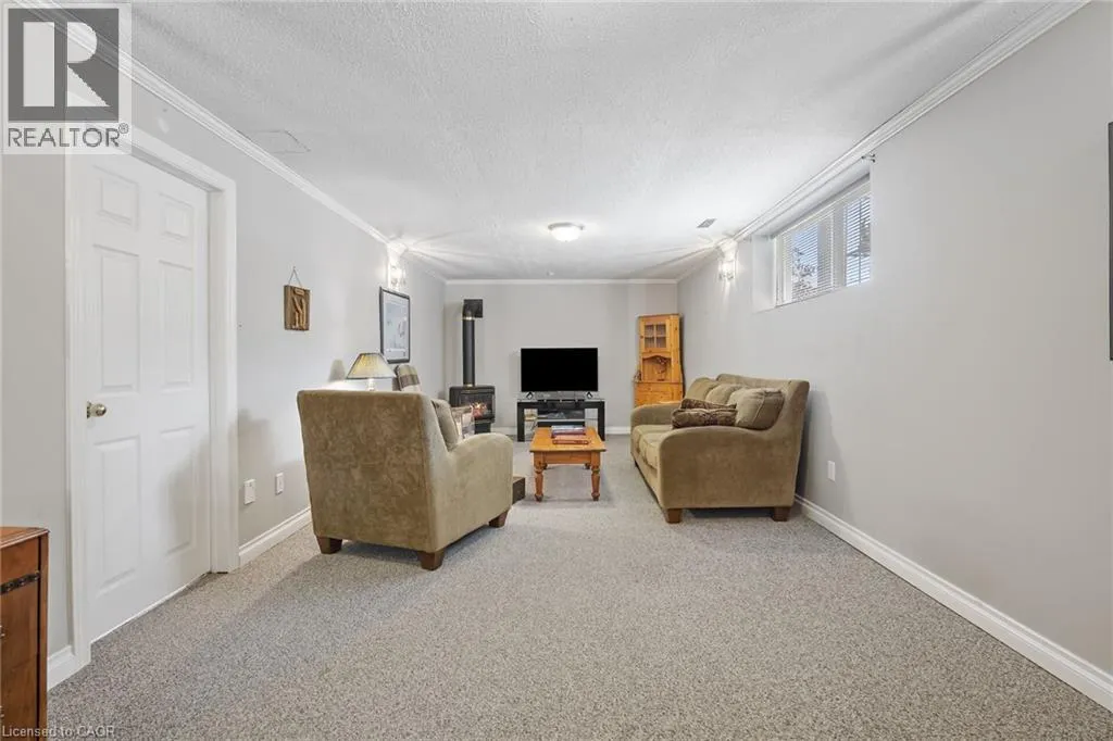 47 MARLEY Crescent
