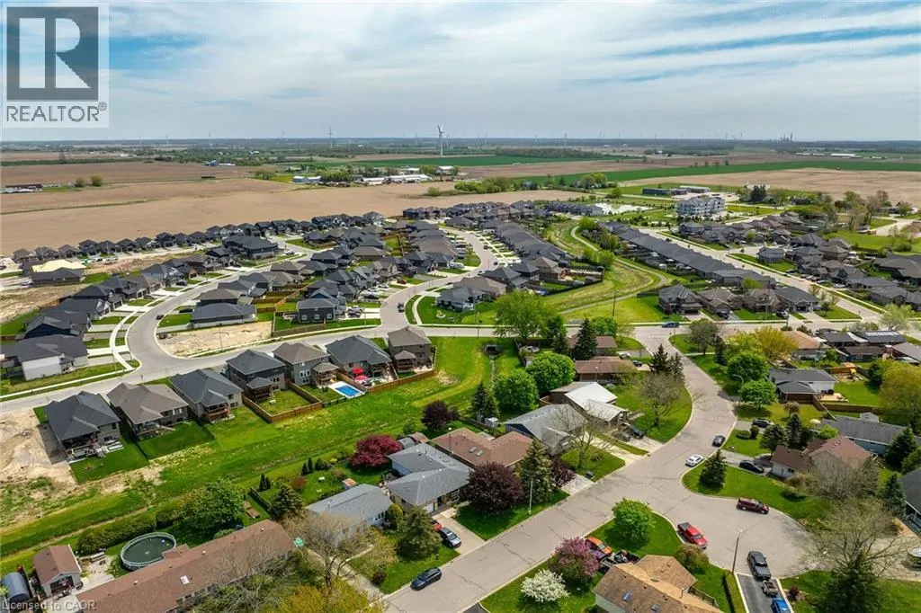 47 MARLEY Crescent