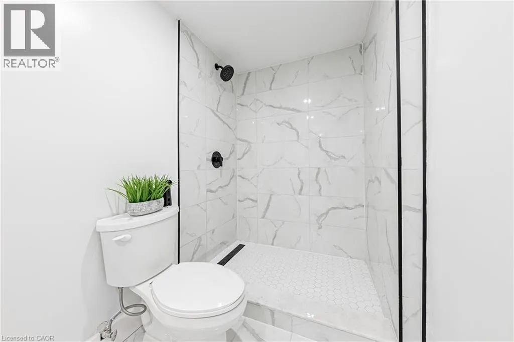 22 WILLIAM JOHNSON Street Unit# LL, #LL
