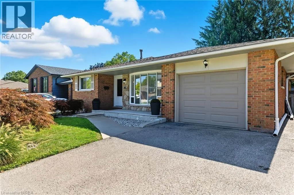 46 ASHGROVE Avenue