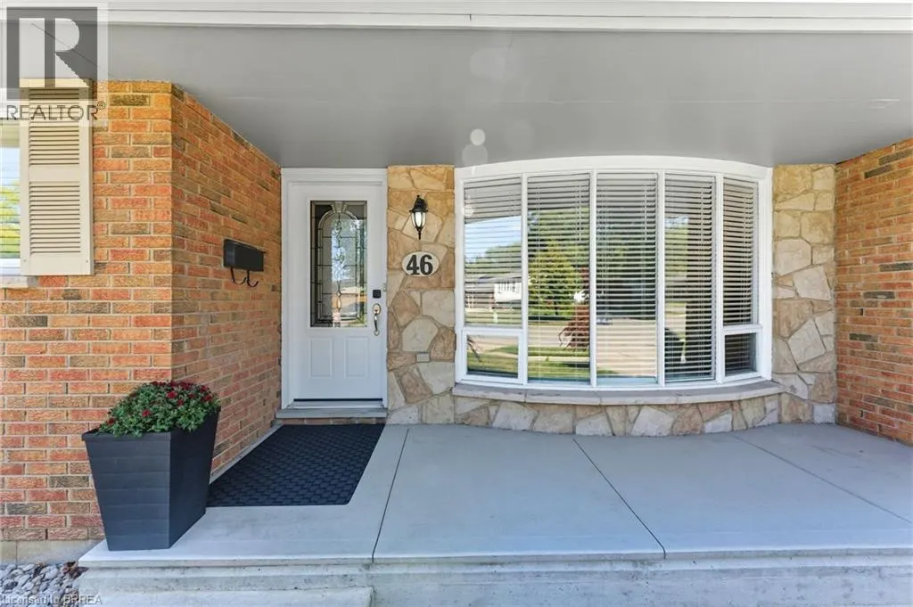 46 ASHGROVE Avenue