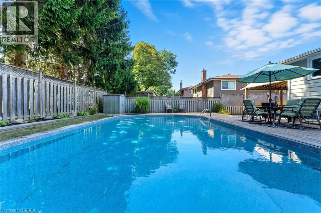 46 ASHGROVE Avenue