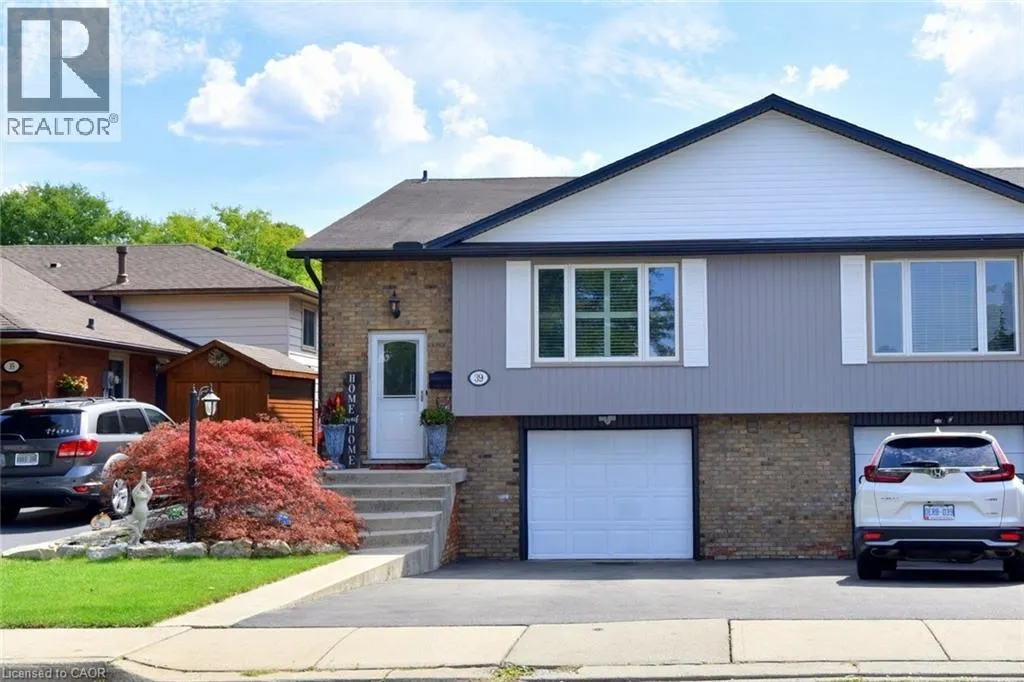 39 MARKSON Crescent