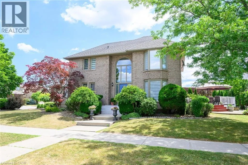 25 HIGHBURY Drive