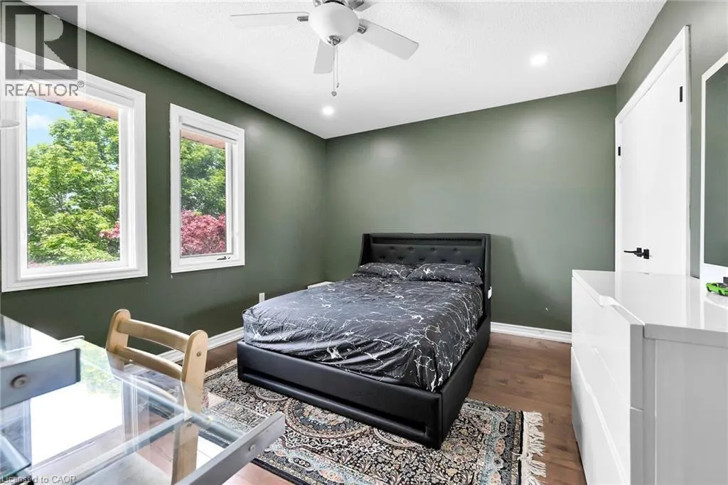 25 HIGHBURY Drive