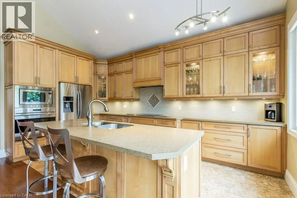 2141 CAROLINE Street Unit# 8, #8