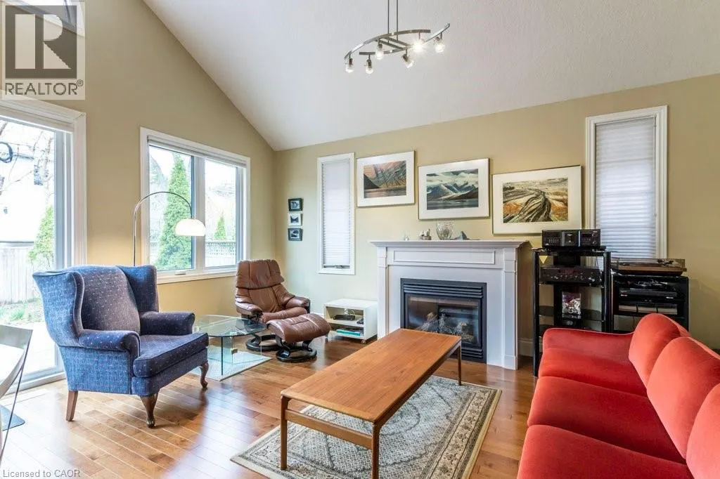 2141 CAROLINE Street Unit# 8, #8