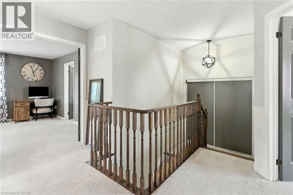 8769 DOGWOOD Crescent