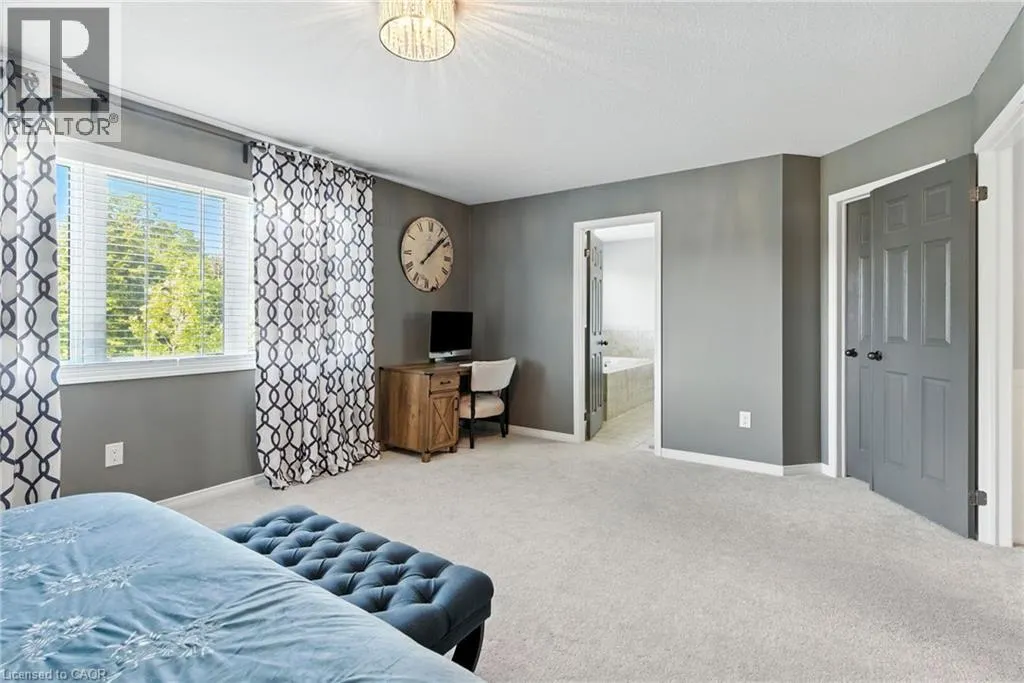 8769 DOGWOOD Crescent