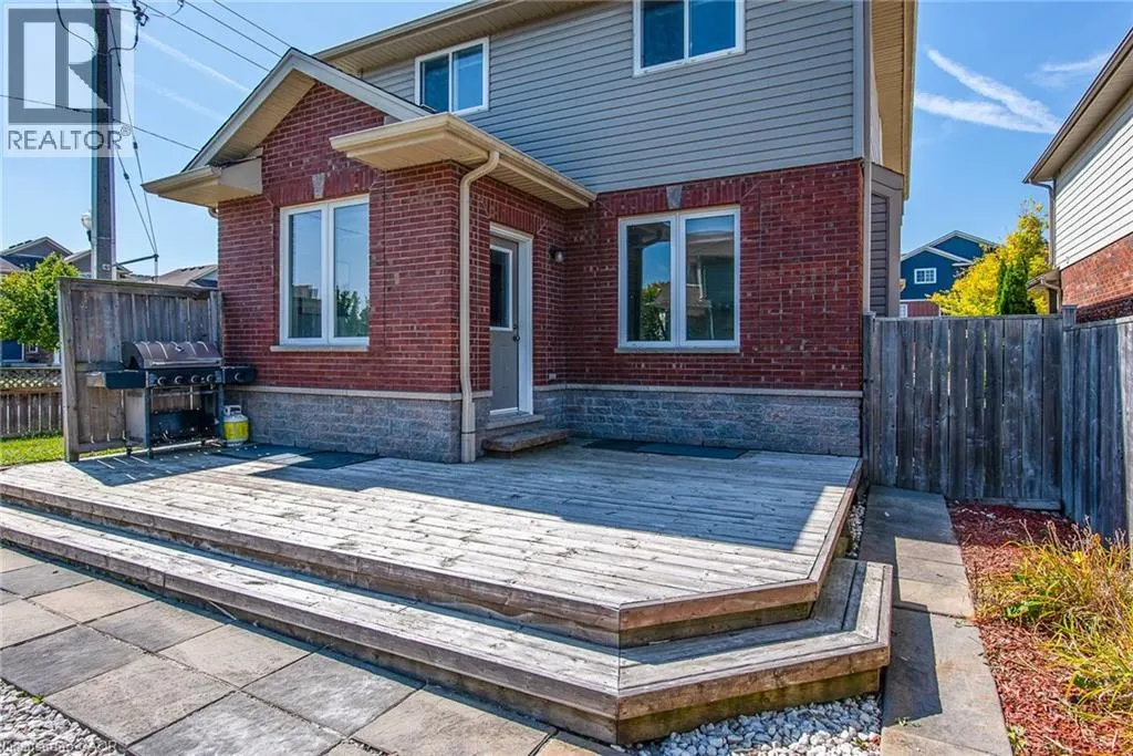 2 VALEBROOK Street