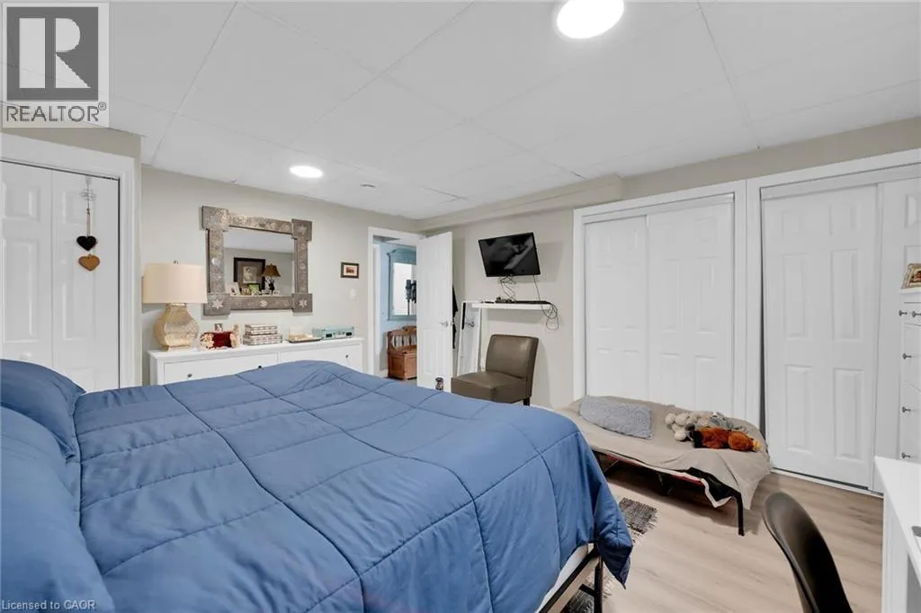 1645 LAKESHORE Road