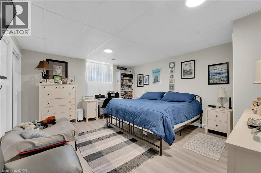 1645 LAKESHORE Road