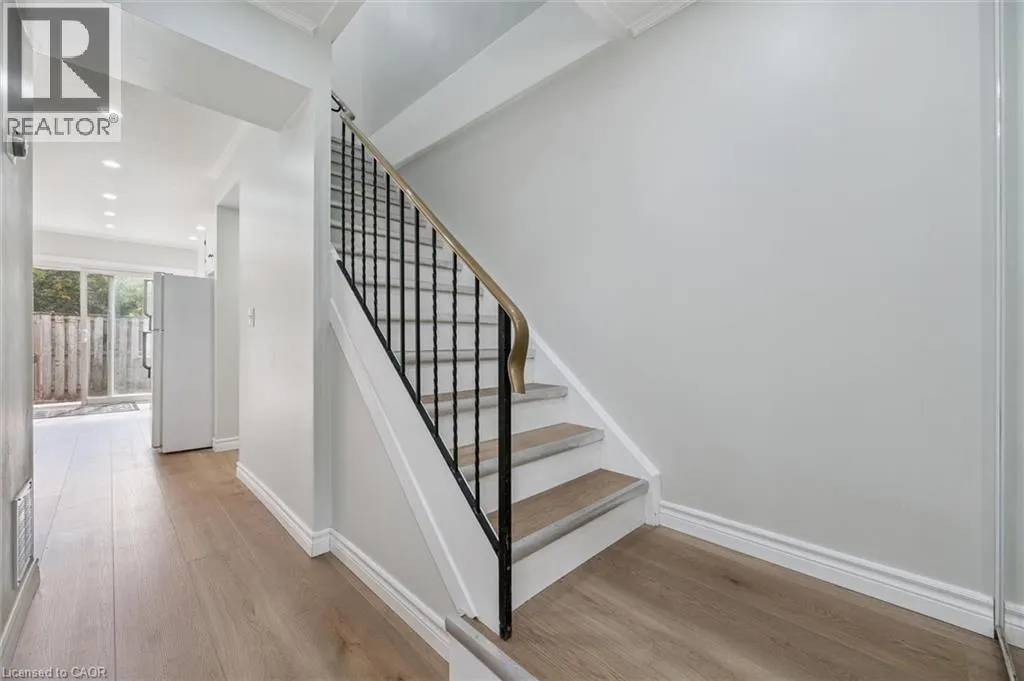 121 UNIVERSITY Avenue E Unit# 41, #41