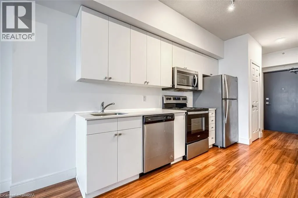1 WELLINGTON Street Unit# 715, #715