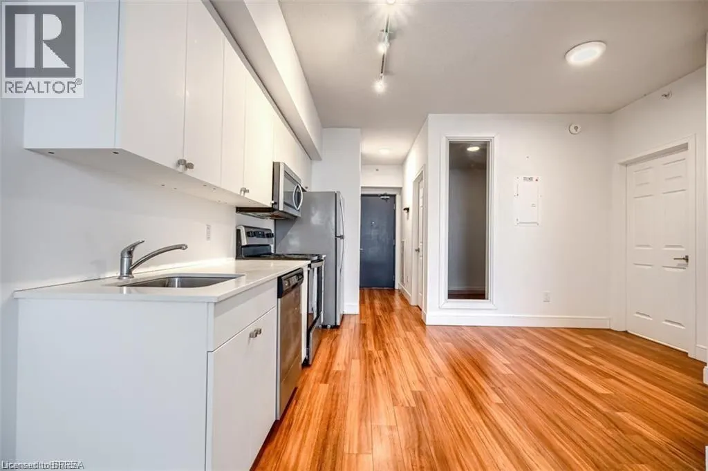 1 WELLINGTON Street Unit# 715, #715