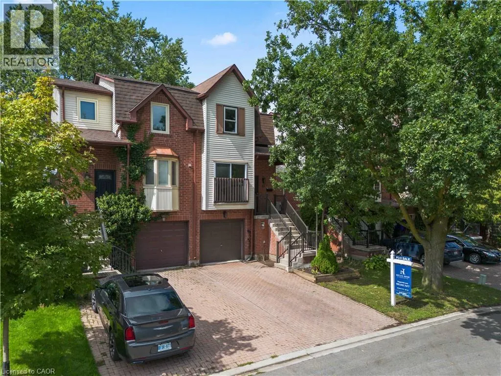 13 NORMANDY Place
