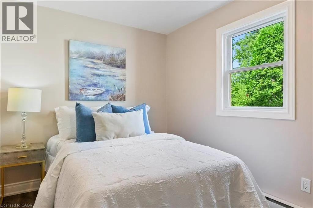 13 NORMANDY Place