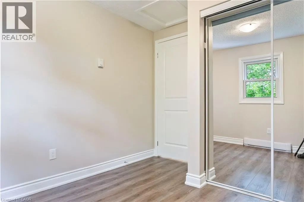 13 NORMANDY Place