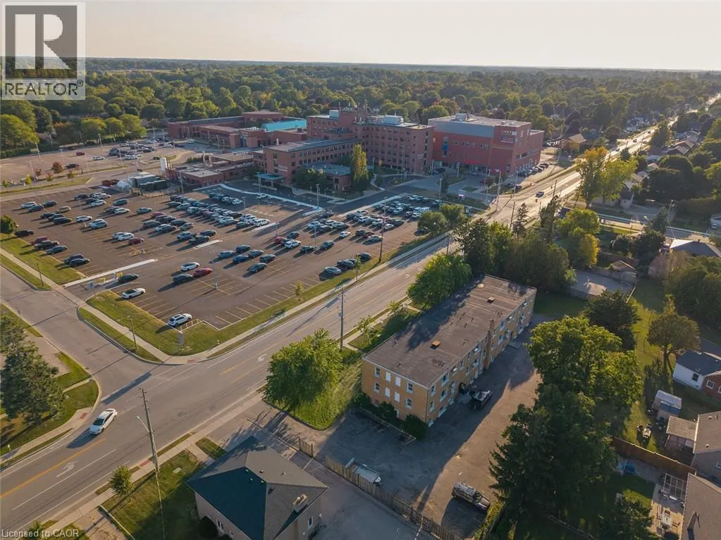 232 ELM Street Unit# 17, #17