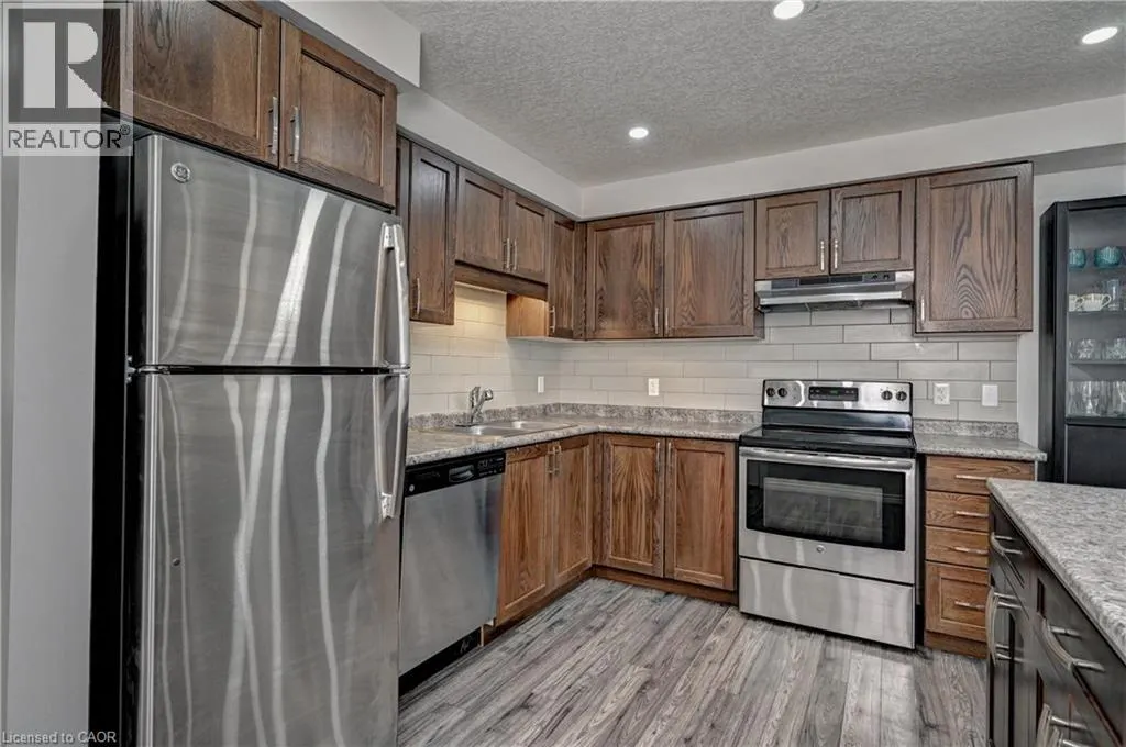 1989 OTTAWA Street S Unit# 47, #47