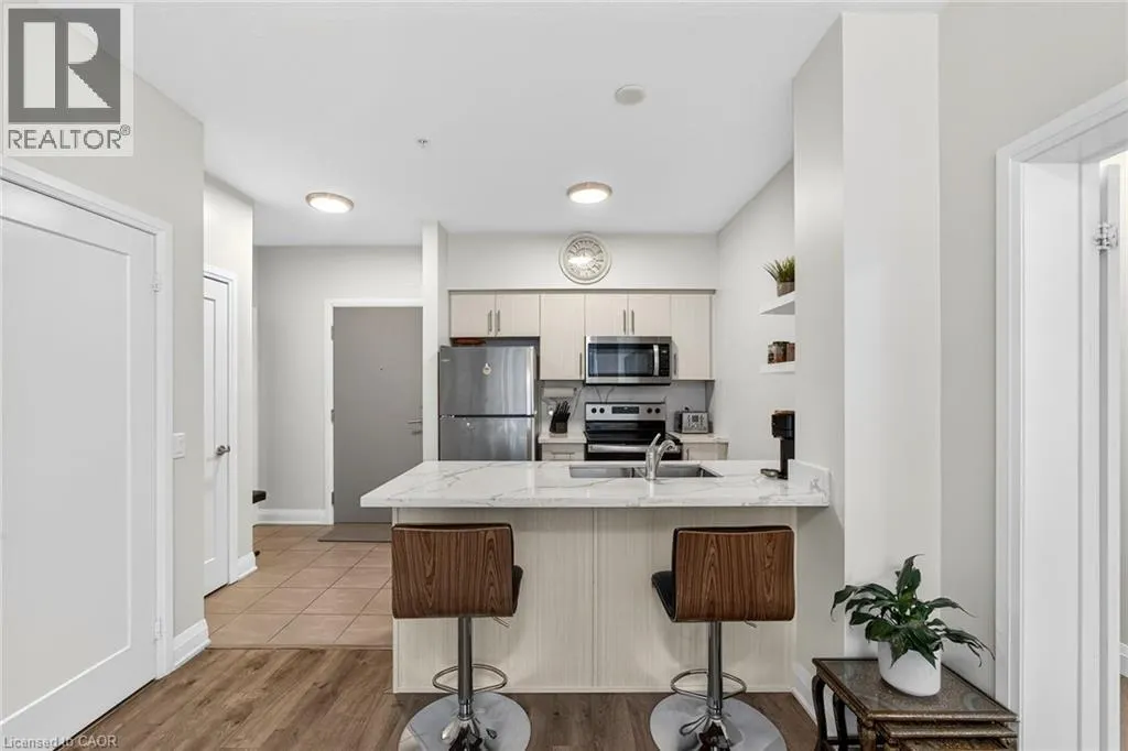 16 CONCORD PLACE Place Unit# 402, #402