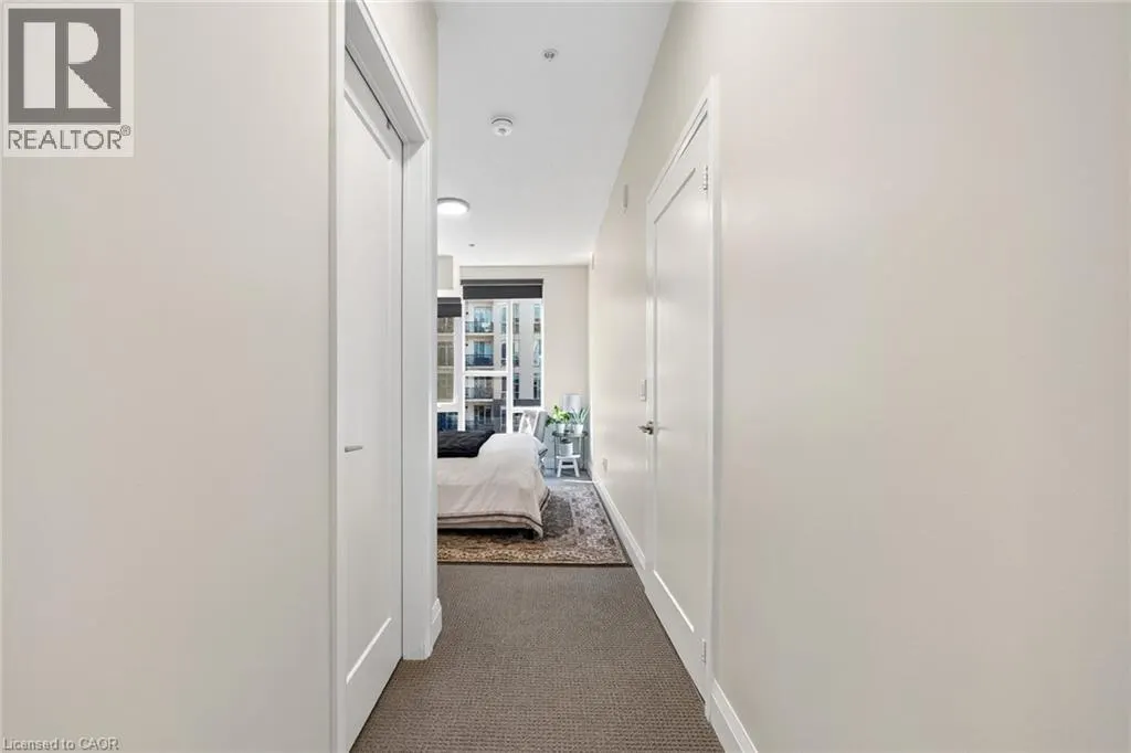 16 CONCORD PLACE Place Unit# 402, #402