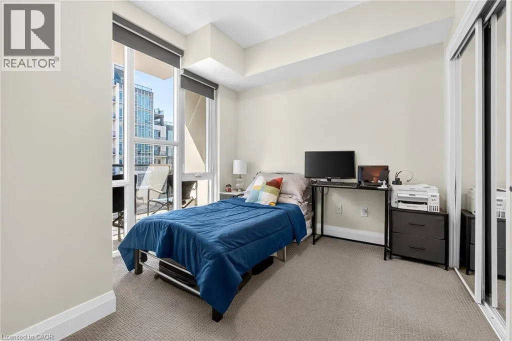16 CONCORD PLACE Place Unit# 402, #402