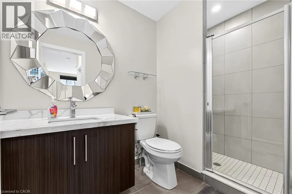 16 CONCORD PLACE Place Unit# 402, #402