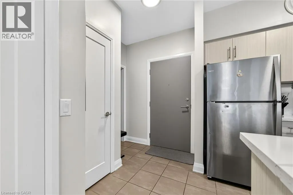 16 CONCORD PLACE Place Unit# 402, #402