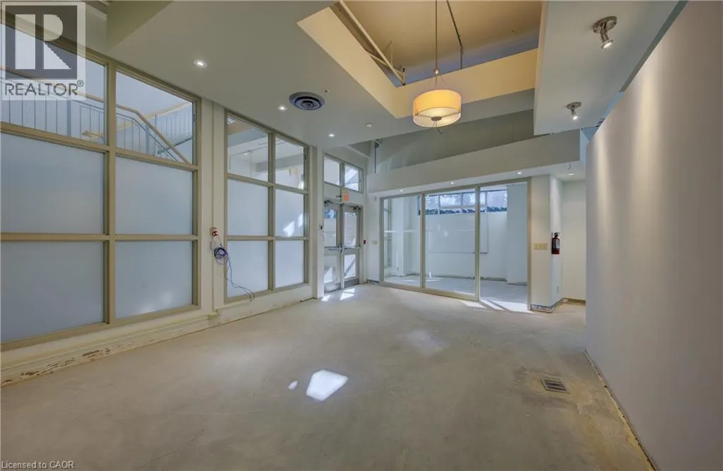 508 RIVERBEND Drive Unit# LC1, #LC1