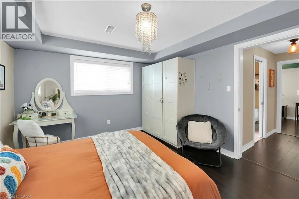 4116 WALCOT Court