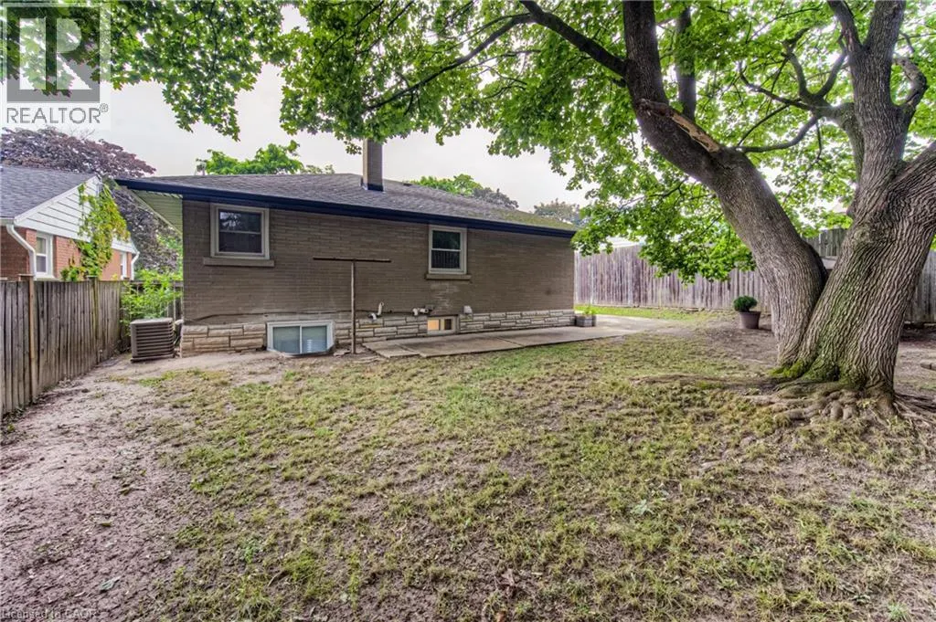 98 HARBER Avenue