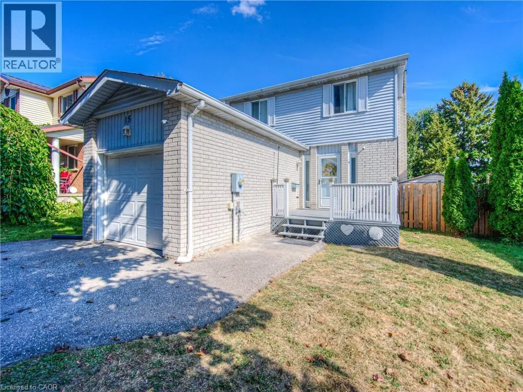 15 GLENDAN Court