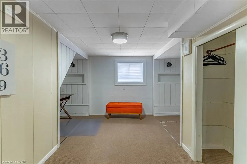 6 DUNNING Court Unit# 2, #2
