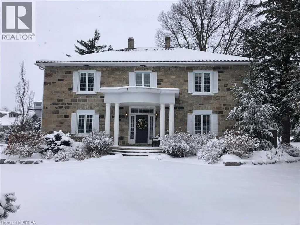 143 EAST RIVER Road