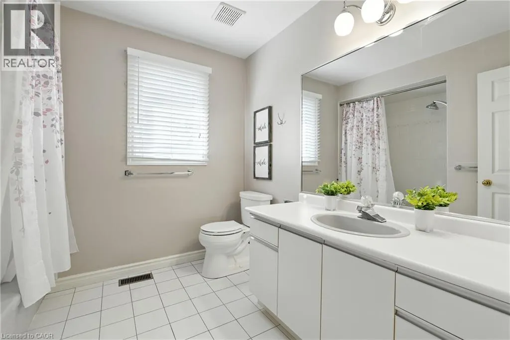 6 RENATA Court
