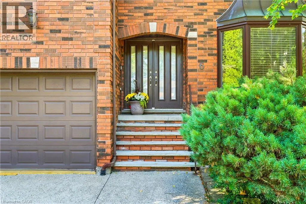 6 RENATA Court