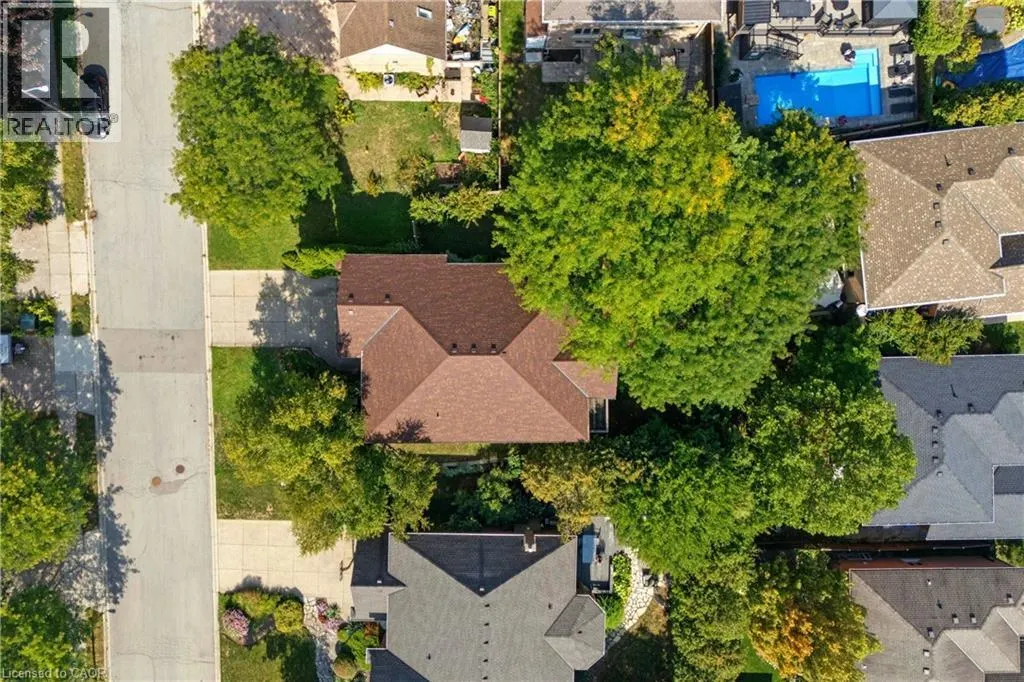 6 RENATA Court