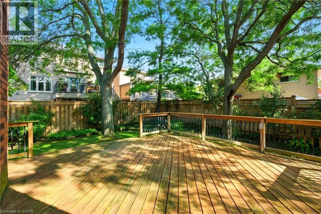 6 RENATA Court