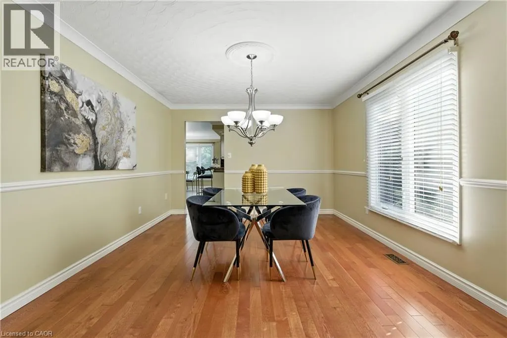 6 RENATA Court