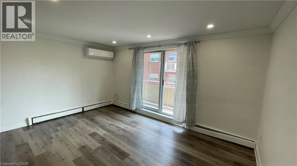 700 LAWRENCE Road Unit# 305, #305